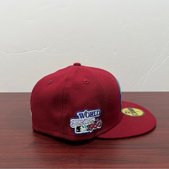 New Era, 59Fifty Fitted Hat, Philadelphia Phillies, Polar Lights - Picture 10 of 11